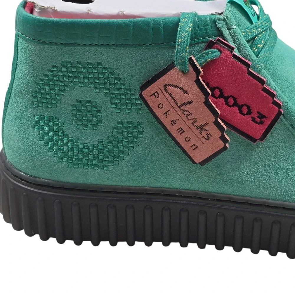 Clarks Torhill Explore X Pokémon Venusaur Turquoise Suede Chukka, Mens Sz 10 NEW